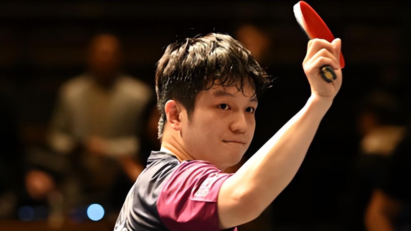 中国男乒选手双喜临门！WTT赛包揽冠亚军，樊振东欧冠上演大逆转