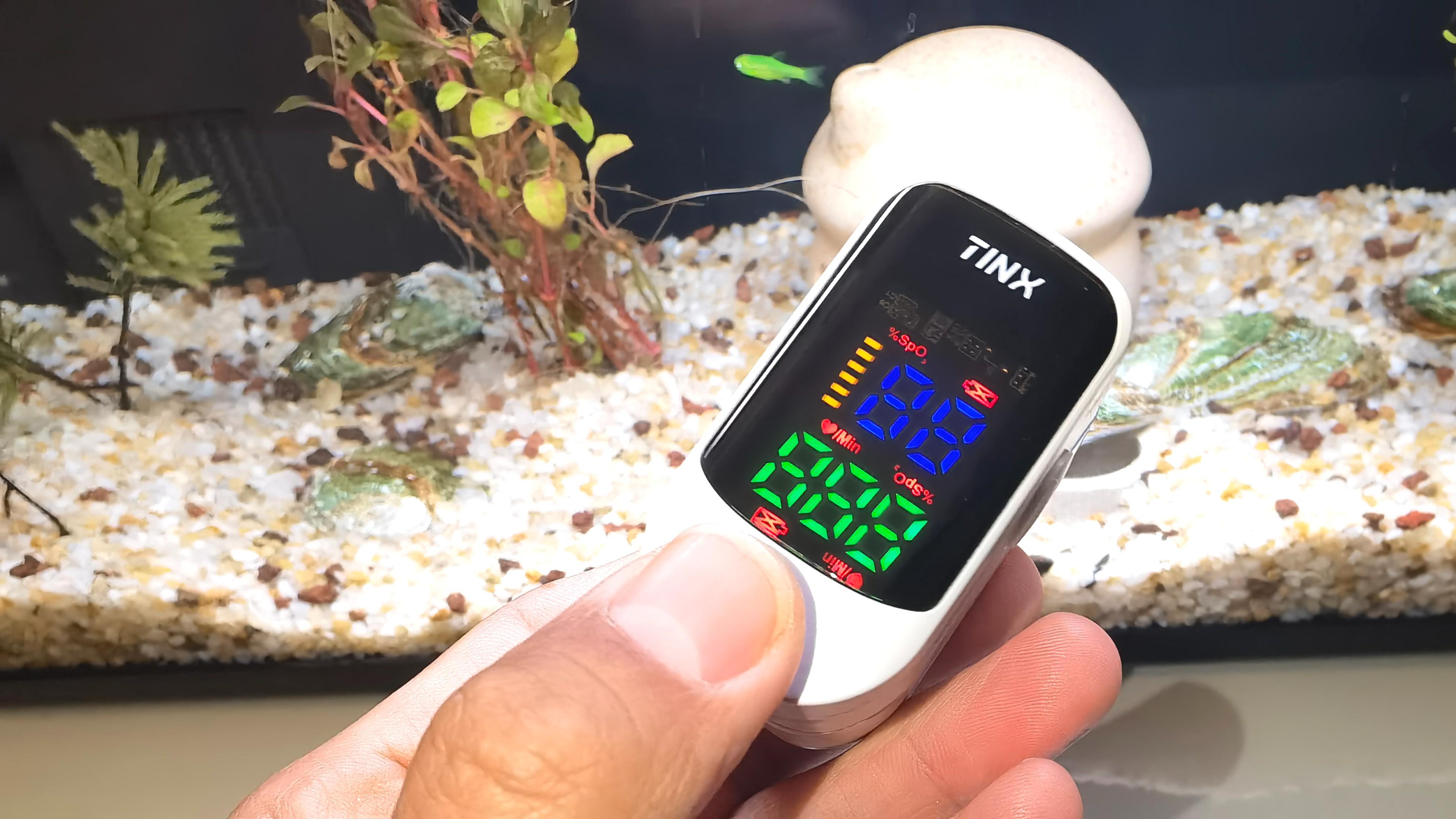 什么血氧仪好用又准确？町石指夹脉冲血氧仪，让家人多一份安心