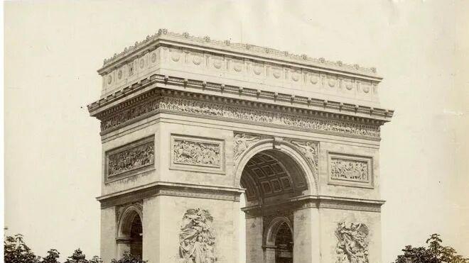 老照片里的巴黎 一座古典城市的温柔模样