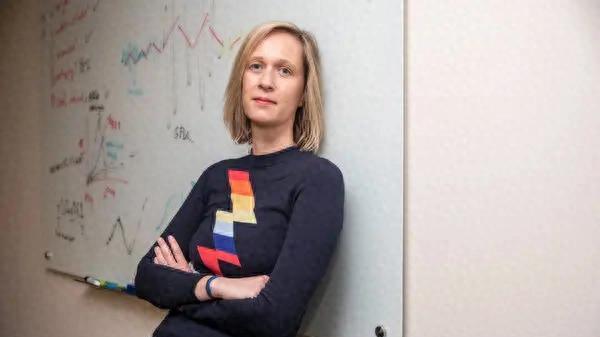 前员工爆料：NASA虽掠过月球，但幕后已乱成一锅粥