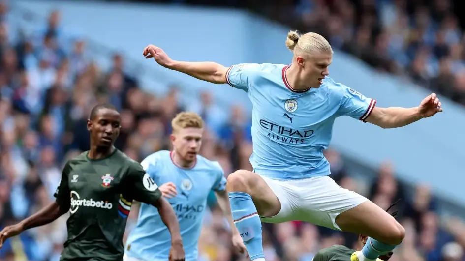 炸了！周二011英联杯 生死战：纽卡残阵硬刚曼城！3大悬念定胜负，这结局太刺激！