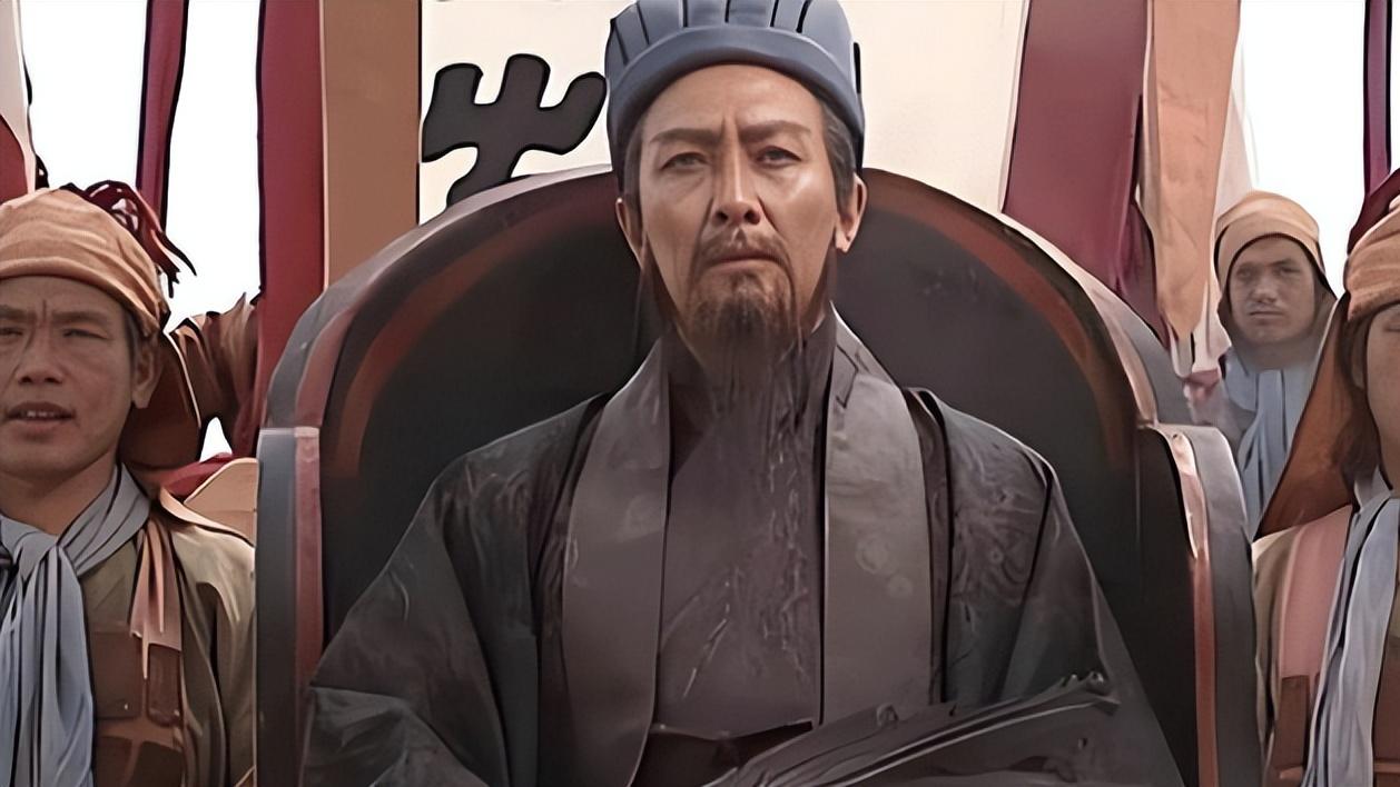 七星灯灭，诸葛亮续命未果，每读之怆然涕下