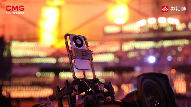 如何挑选一台适合直播的手机？华为Mate 80系列在春晚舞台给出答案