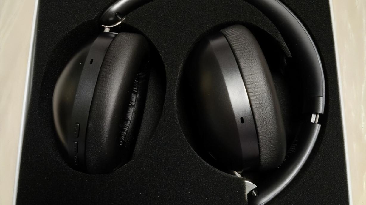 2026年头戴式耳机到底要怎么选？热门头戴式耳机体验不同价位都有