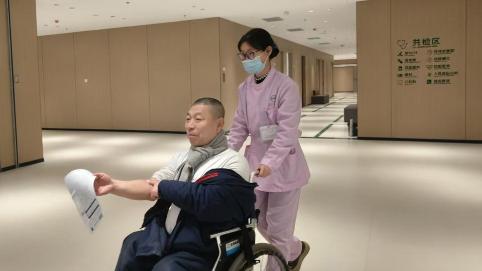 石家庄市新华区残联开展残疾人免费体检暖心行动