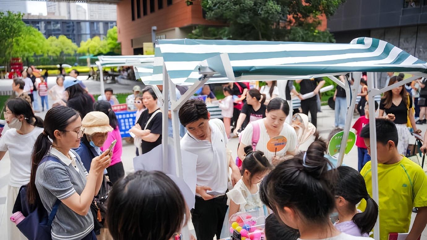 “淞淞音乐嘉年华”燃动初夏