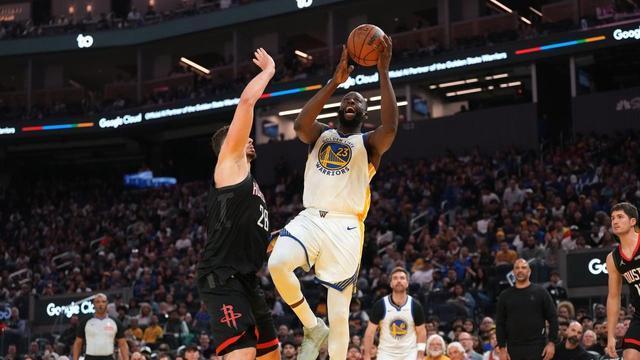 杜兰特31分8板8助 NBA常规赛火箭以117-116险胜勇士