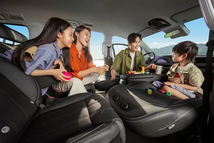 把“客厅”搬进旅途，星海V9重构家庭出行松弛感