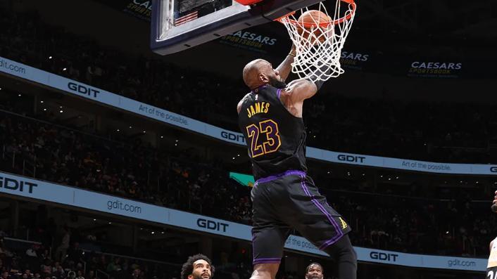 湖人遭尼克斯逆转，谁是罪魁祸首，谁是最大混子，数据不会说谎