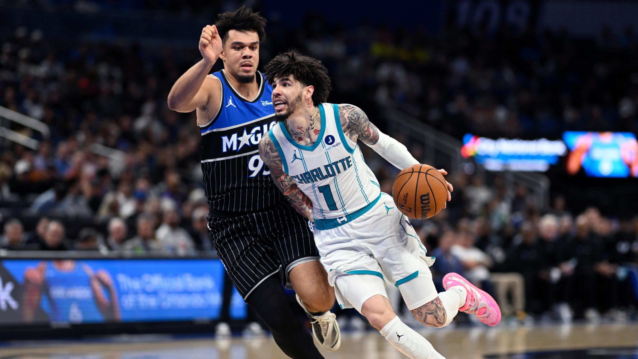 美媒分档现役控卫：威少落选，特雷杨第4，库里与马克西并列，哈登呢？