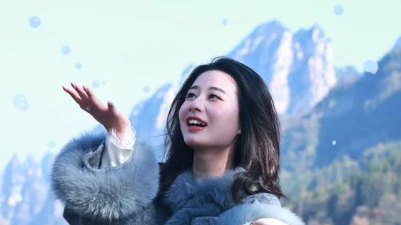 告别显白执念，灰调色系书写独属小众的审美留白