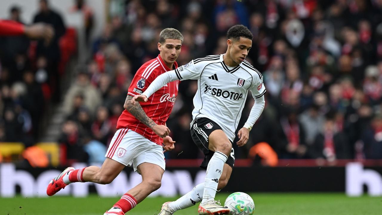 富勒姆VS伯恩利，无关欧战无关保级，更纯粹的足球抡开来打就对了