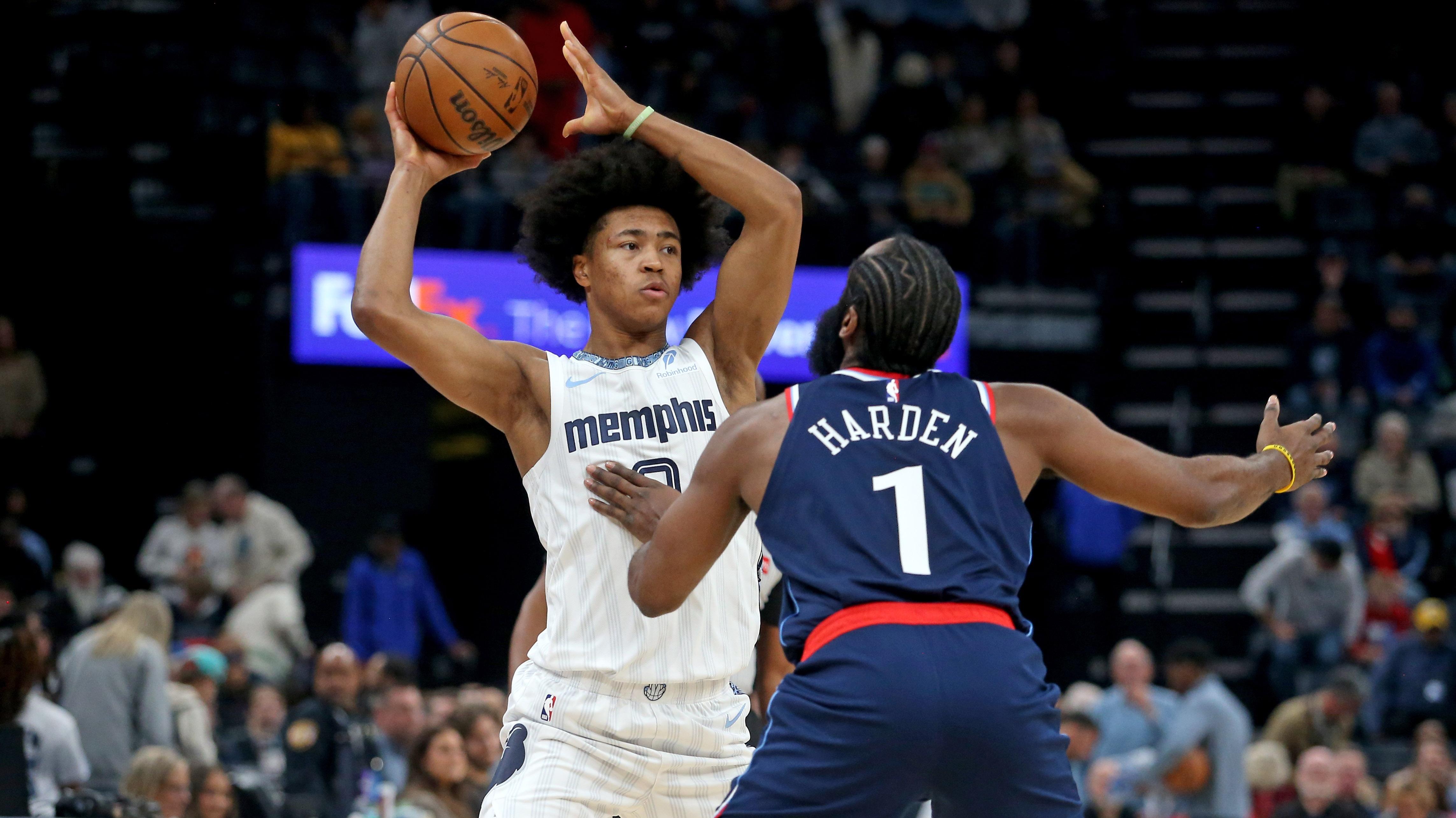 36岁单打王！哈登扛产量本事年轻人就学吧 卢想给他减负却做不到