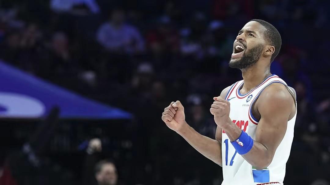 埃奇库姆爆发！卡特队41-36险胜麦迪队，布泽里斯6+2，威尔斯6+3