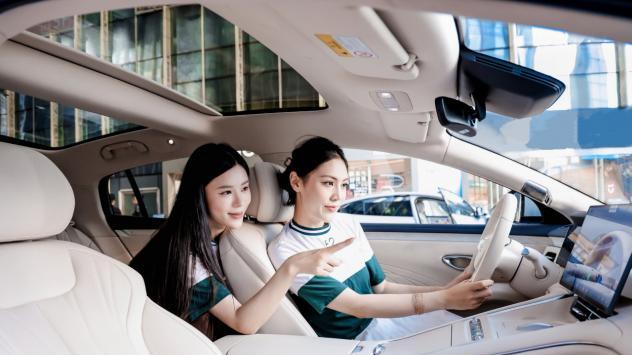 旗舰新贵 一步到位！比亚迪海豹08南昌站盛大上市，售价19.69万元-23.99万元