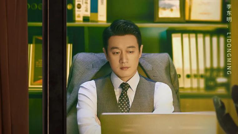 双主线封神！《夜色正浓》职场厮杀+婚姻博弈，越追越上头