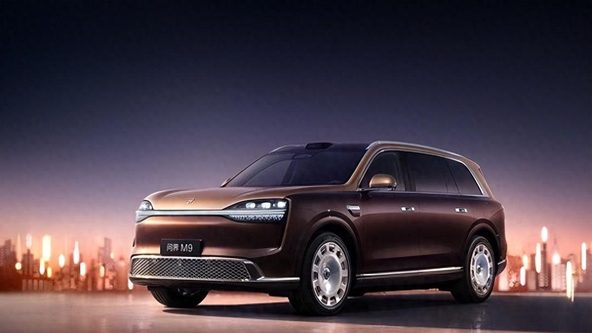 参数反转，问界M9全面重构，数字为何反复被改？