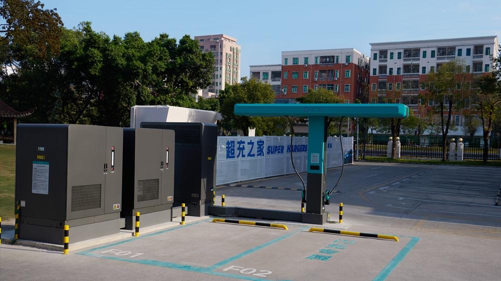 比亚迪的闪充桩会不会对国家电网造成负担？