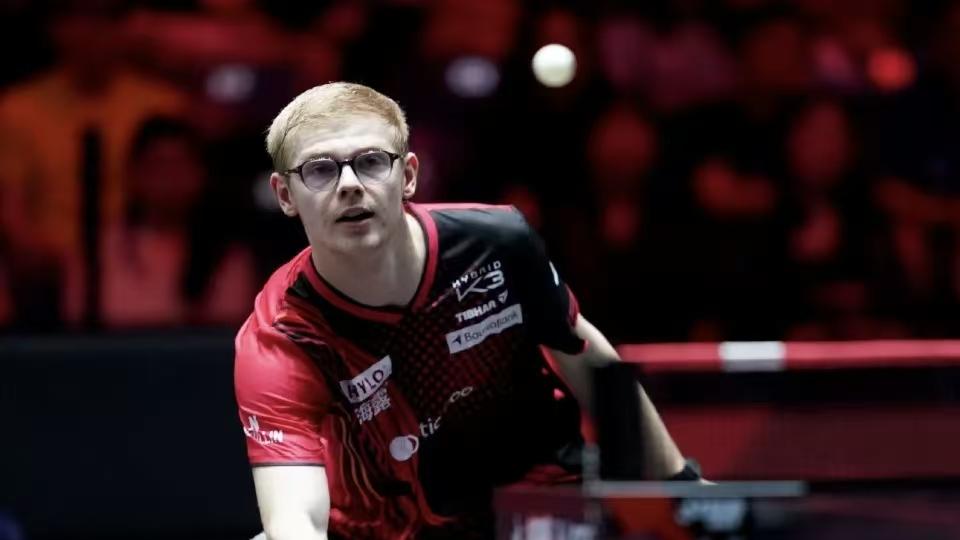 王楚钦4-1击败小勒布伦晋级决赛，也为林诗栋好好上了一课