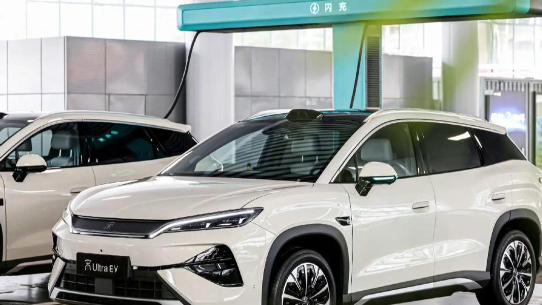 5分钟充500km引争议！宝马发声，揭开电车快充真实现状