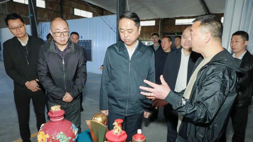 刘刚走访企业开展“进解优促”工作