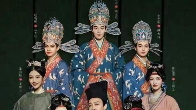 辛柏青春节前喜讯不断