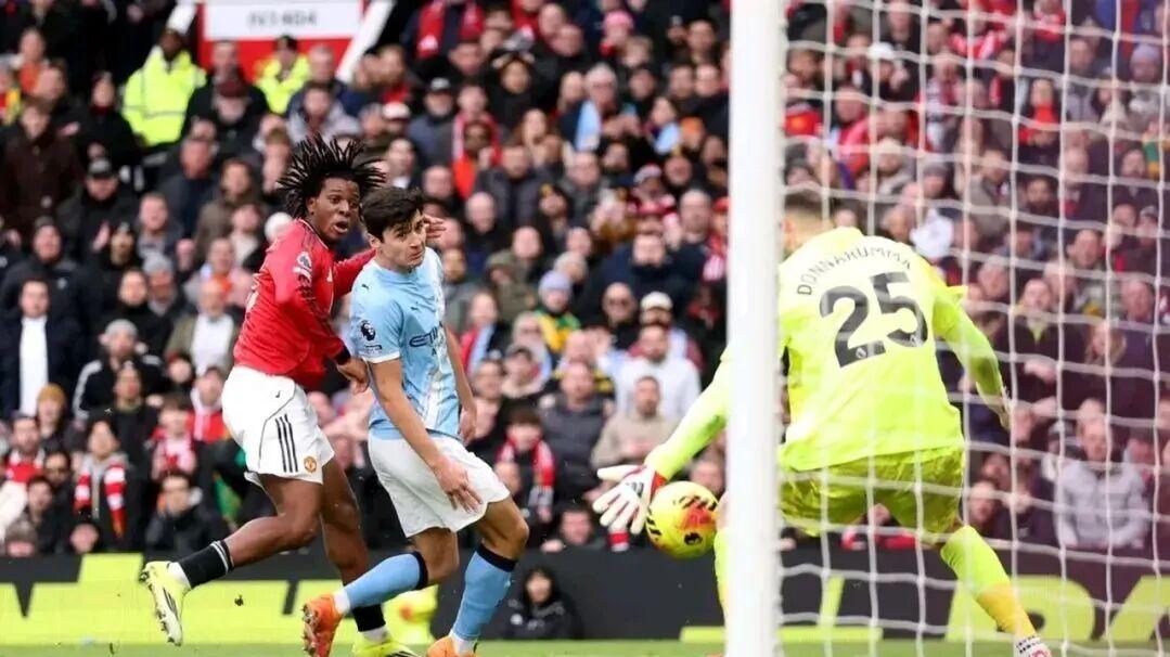 卡里克首秀，曼联力克曼城，经典红魔又回来了？