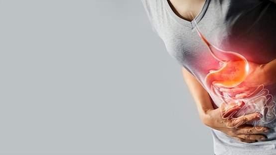 以为是胃痛，其实是胃破了，胃穿孔不是开玩笑，千万别硬扛