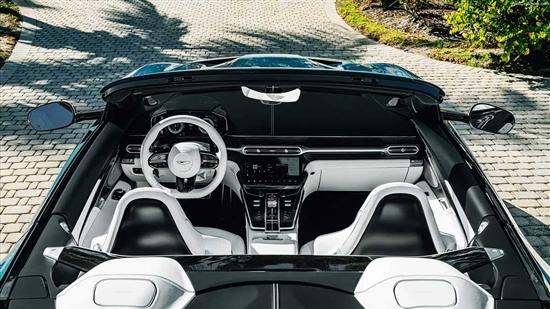 阿斯顿·马丁Vanquish定制版官图发布