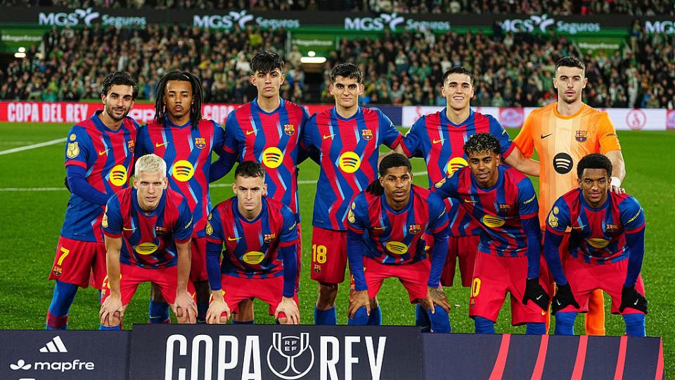 巴萨冬窗或按兵不动，夏窗头号任务：寻找莱万替身与补强后防