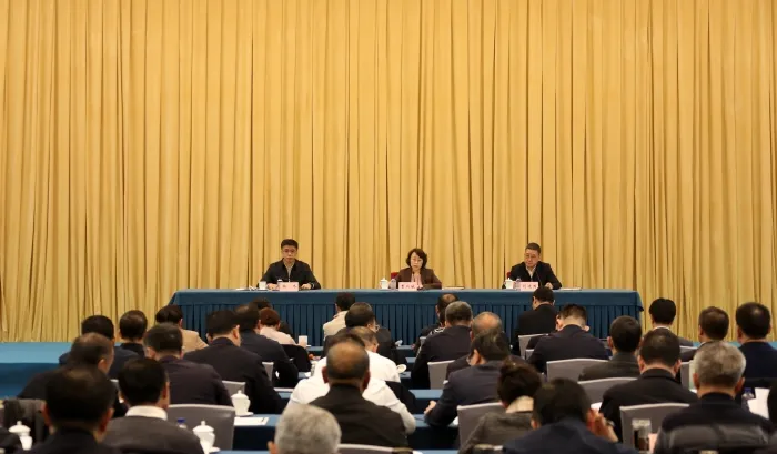 全国广电视听机构要紧紧抓住“新春第一会”！