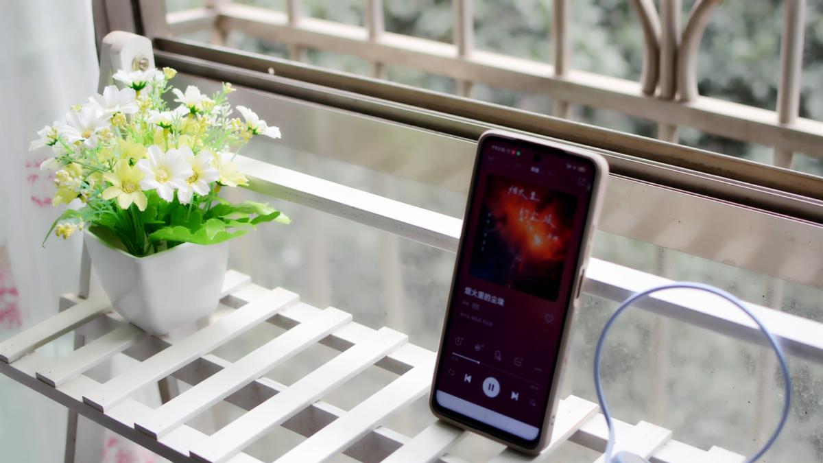 弱水时砂SpeakFeel耳挂式音响简评