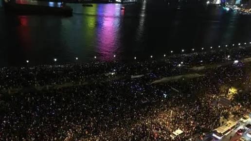 不是我们老了，是这个跨年真的没劲了