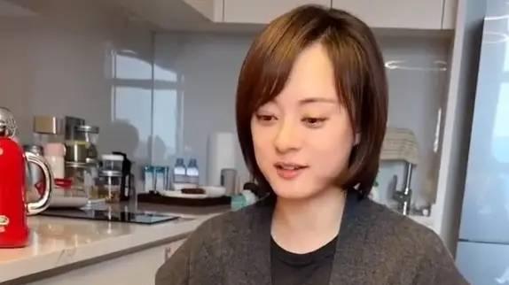 孙俪晒邓超减肥成果！腰围狂瘦10cm，干净饭秘诀网友求开班