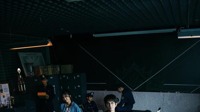 小成本逆袭破2500万！《猎战狂徒》成2026开年现象级爆款