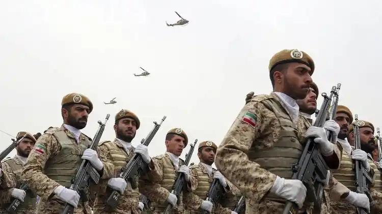 伊朗全线反击美以，中东开启大乱斗模式，特朗普这次好像玩脱了