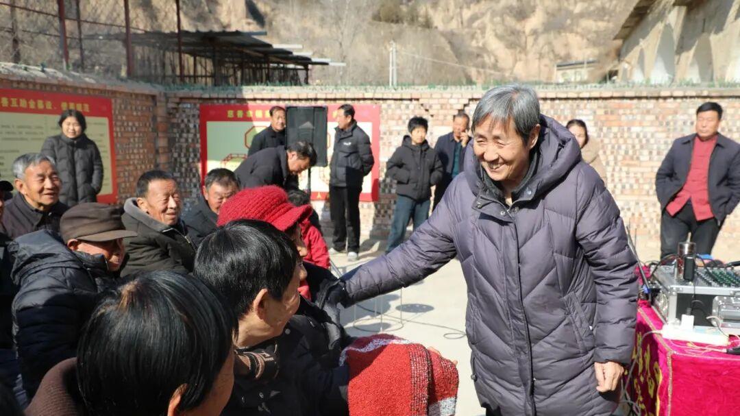 新春启新篇 延川干家河村幸福家园隆重开业