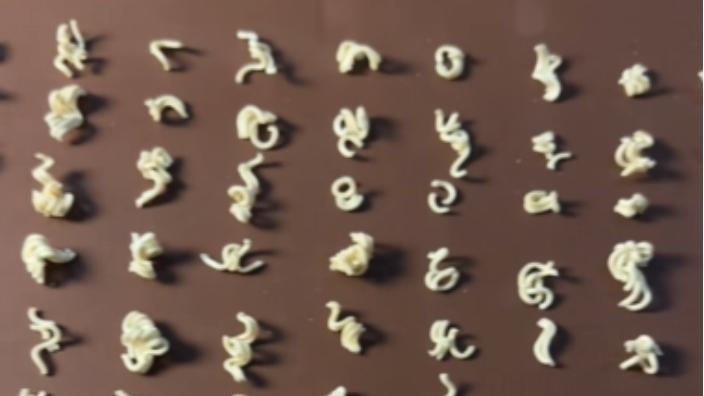 用方便面拼出难念的经 手残看完直呼跪了