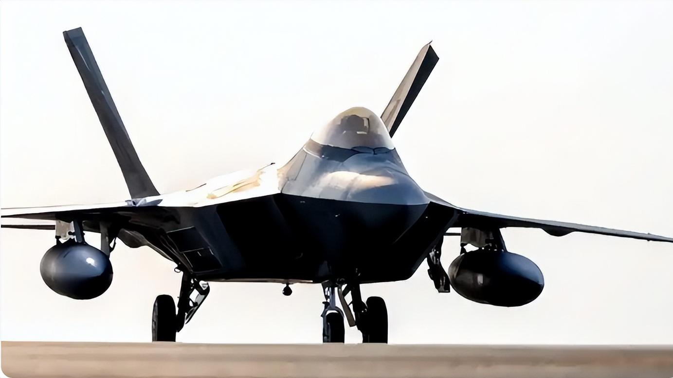 11架F-22扑向以色列，特朗普真要开打？