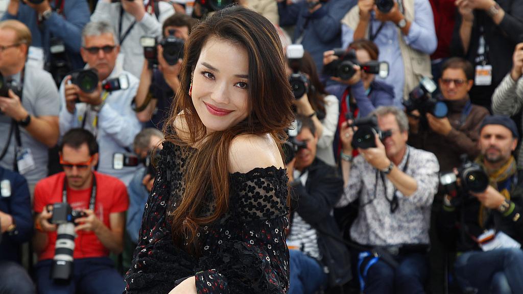 从“被看见”到“看见”：舒淇用一部电影，治愈了千万个“女孩”