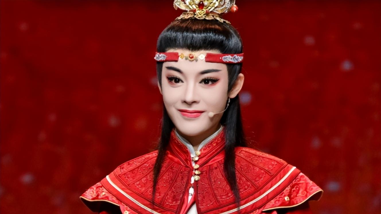 《镖人》陈丽君才是人间清醒，获11亿票房后，她直接打黑粉的脸