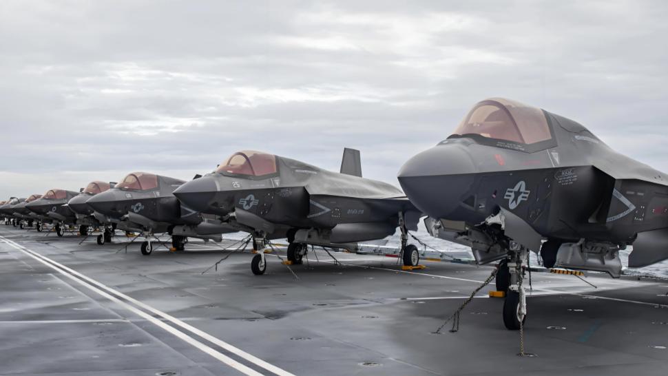 几乎骗了全世界，悄无声息造了7艘准航母，数量仅次于美国