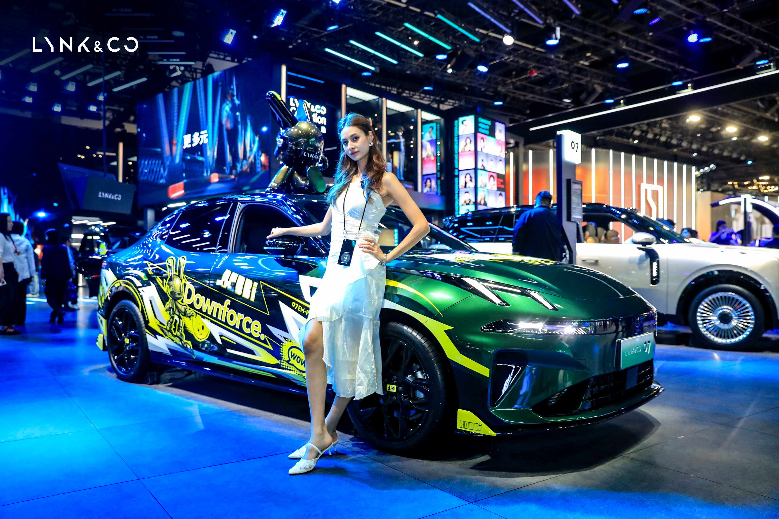 领克拿捏了北京车展的流量新逻辑