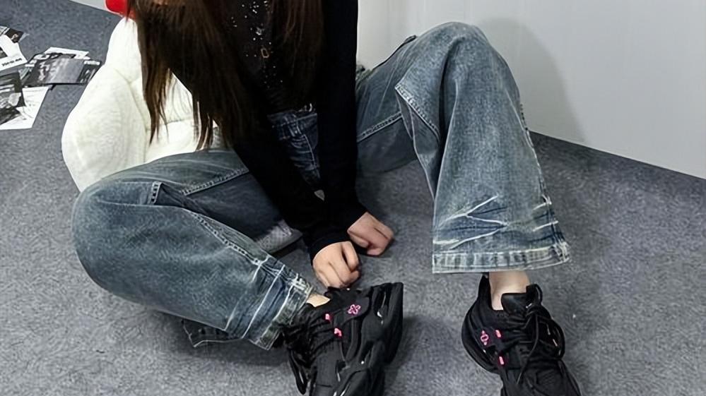 家中有这“5种”鞋子，劝你赶紧扔掉，不是迷信，早知道早受益