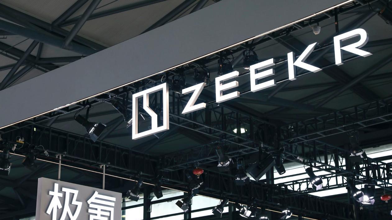 有态度有行动！极氪主动召回，还自掏腰包给车主换电