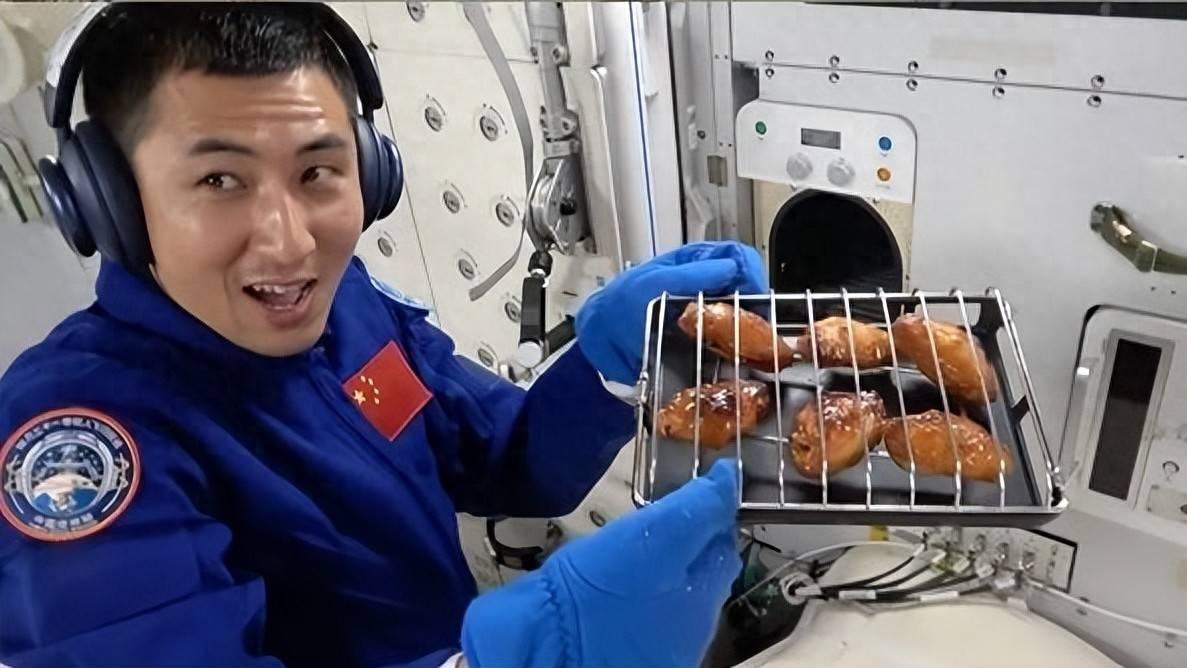 国际空间站成太空“老破小”，什么时候“拆迁”退役？