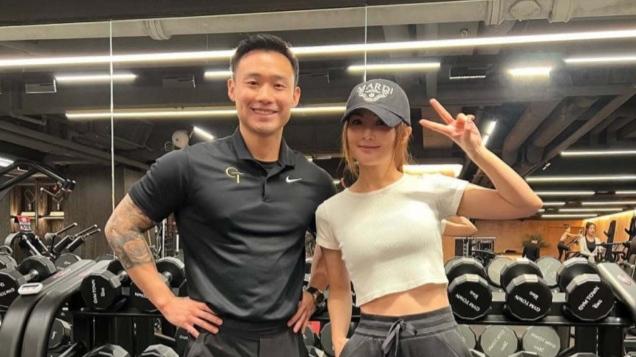 蔡卓妍官宣结婚，姐弟恋终成正果