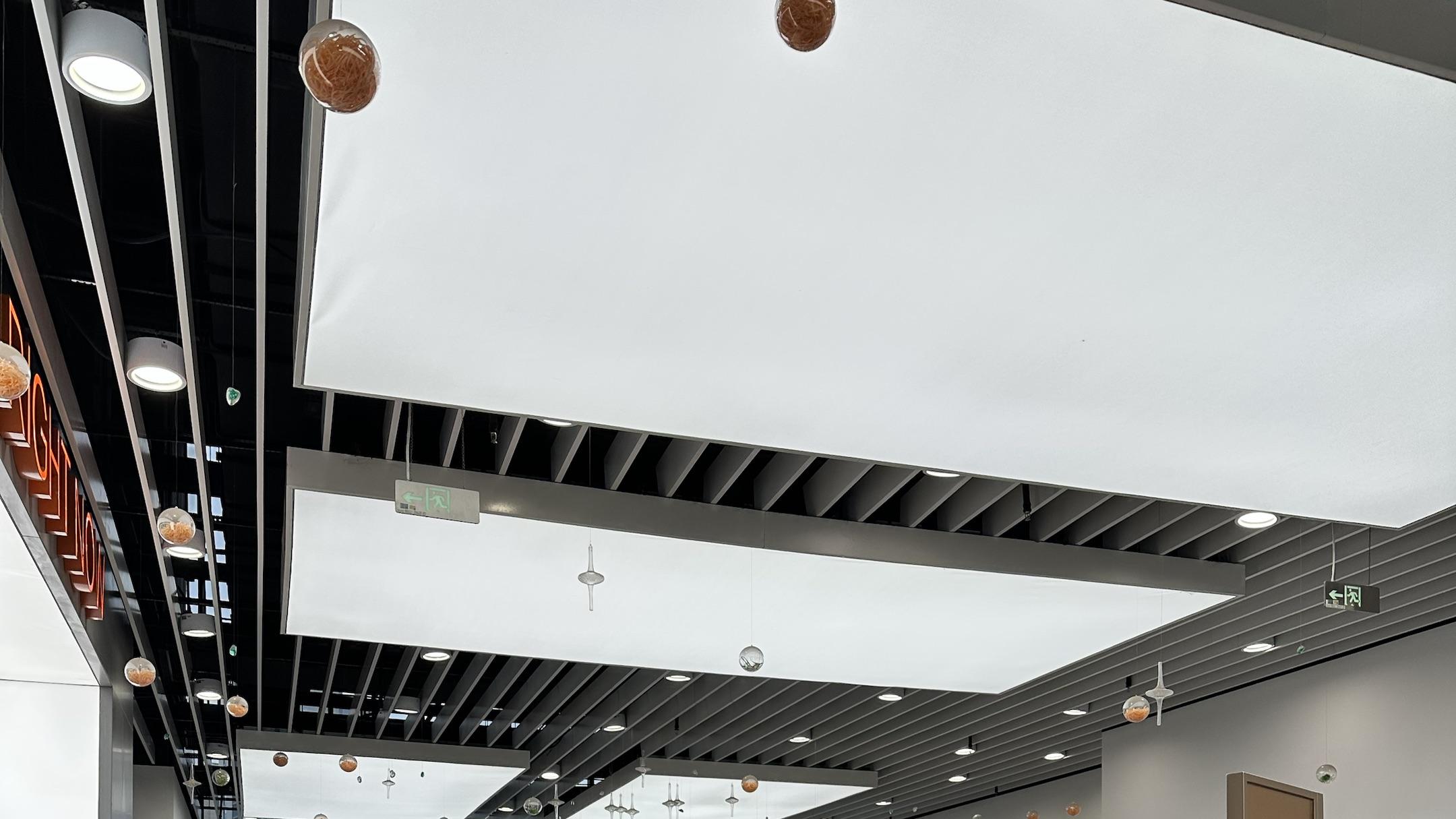 极氪9X交付又破万，果然没选错