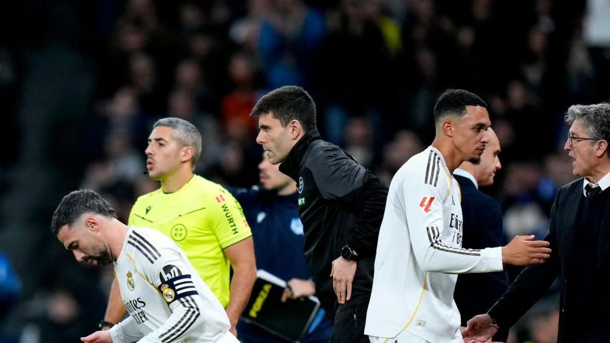 再伤一员大将！卡雷拉斯确诊肌肉损伤，皇马残阵迎击曼城倒计时