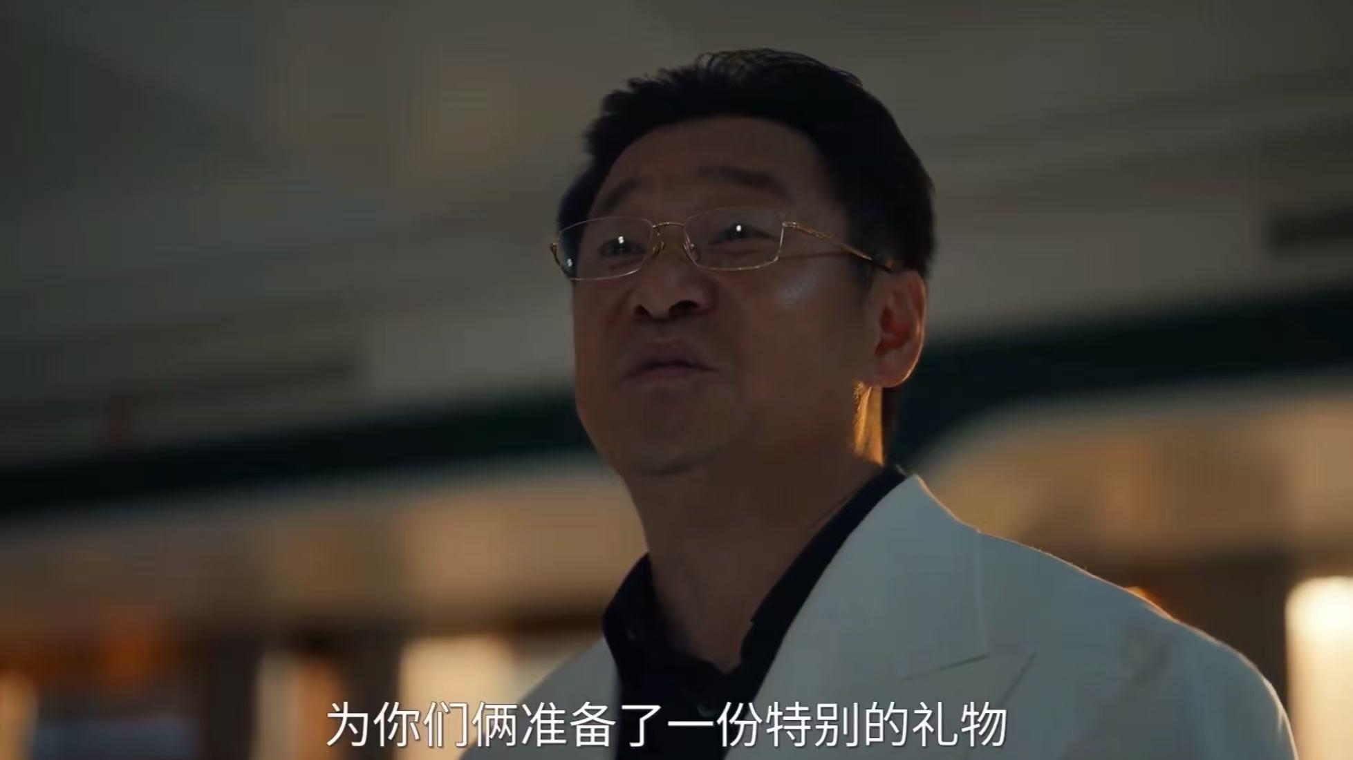 全是震撼！《人之初》的18集大结局，是我今年看过最刀人的结局